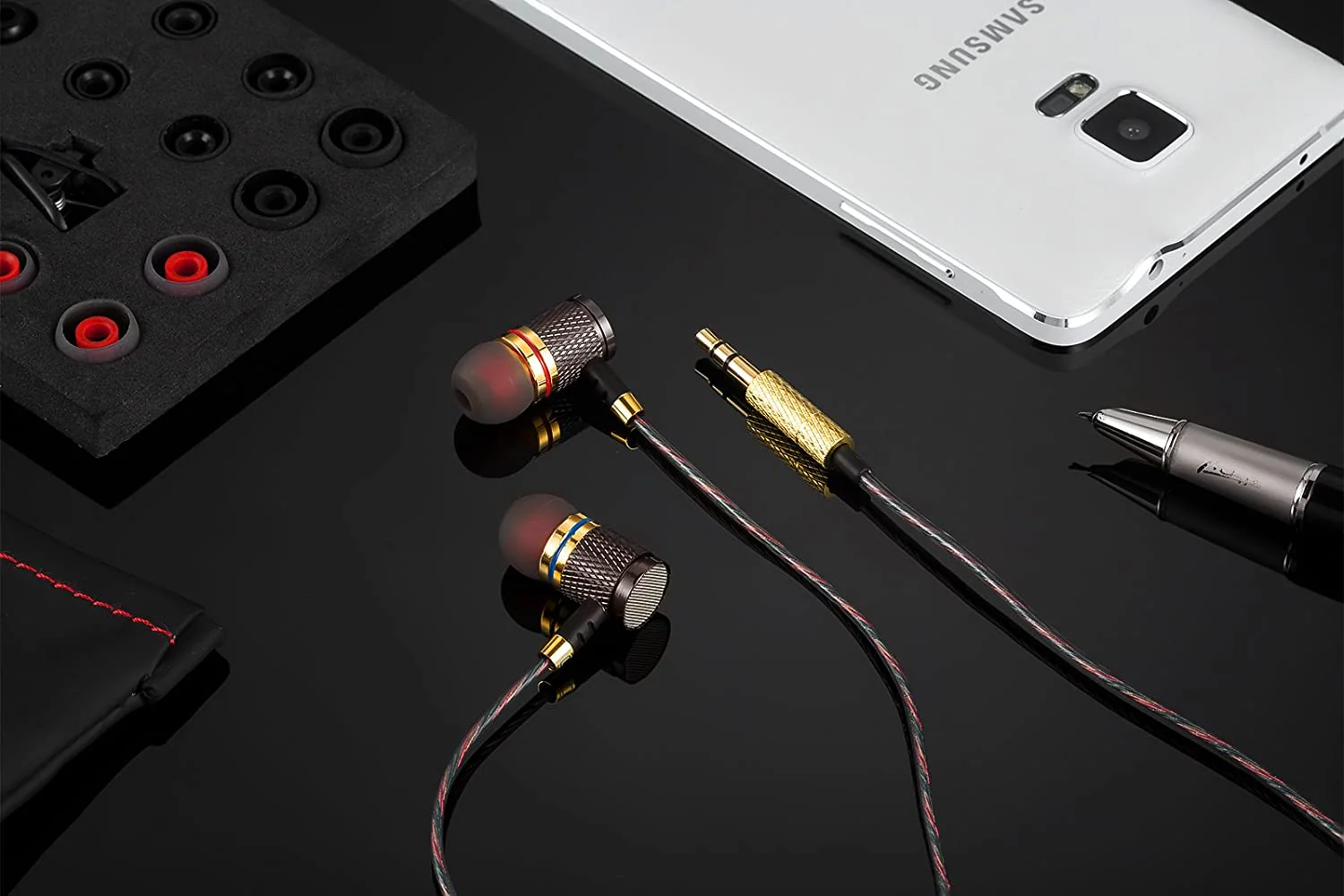 Betron YSM1000 In Ear Earphones Built In Microphone Volume Control Noise Isolating Bass for Samsung - Image 6